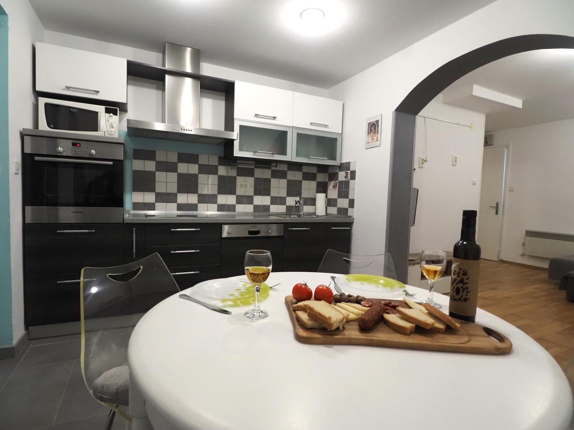 Apartment With Garden In Barbariga Ngoại thất bức ảnh