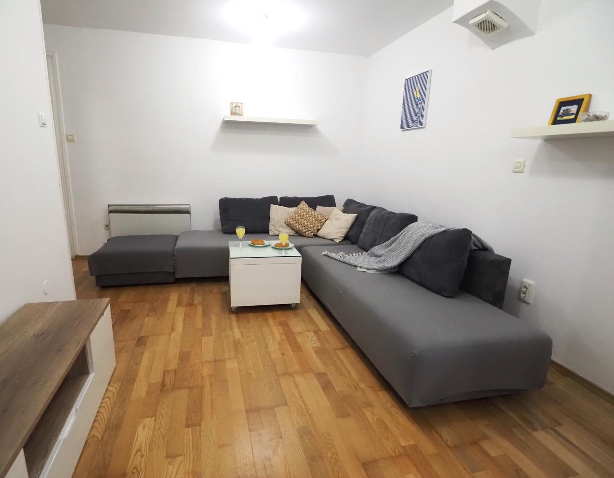 Apartment With Garden In Barbariga Ngoại thất bức ảnh